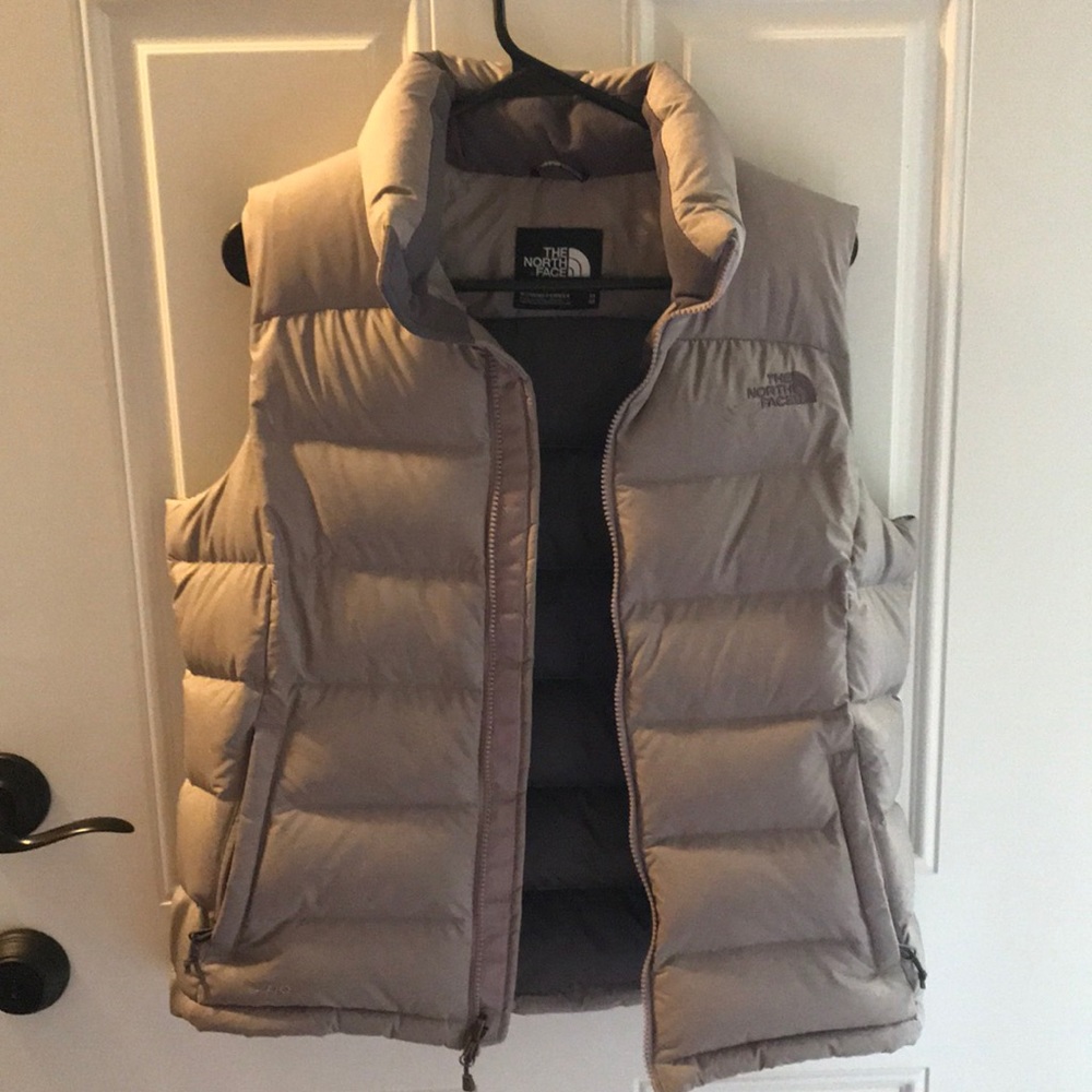 North face 700 nupste vest.